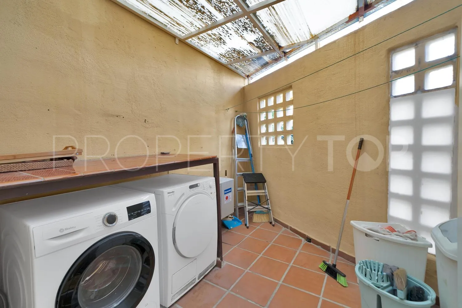 Comprar casa con 4 dormitorios en Sotoserena
