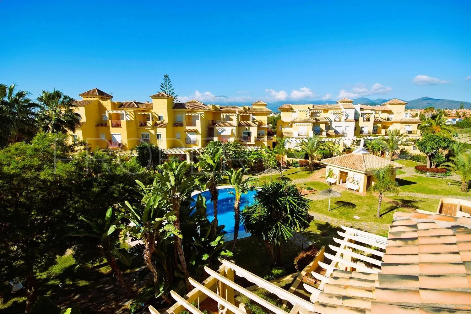 Comprar casa con 4 dormitorios en Sotoserena