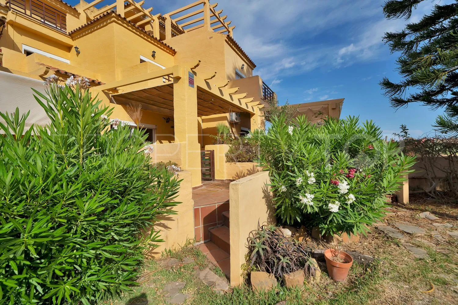 Comprar casa con 4 dormitorios en Sotoserena