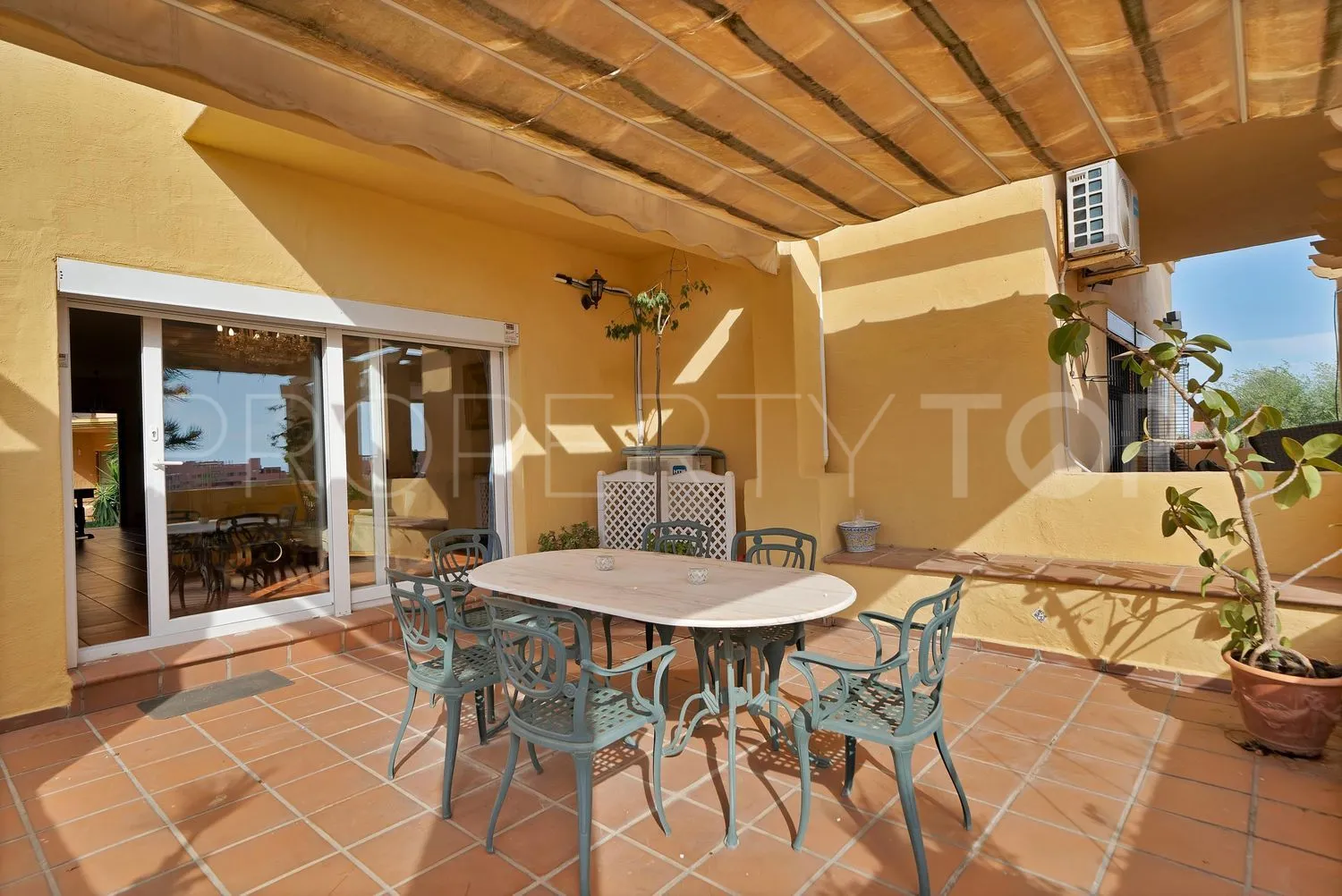 Comprar casa con 4 dormitorios en Sotoserena