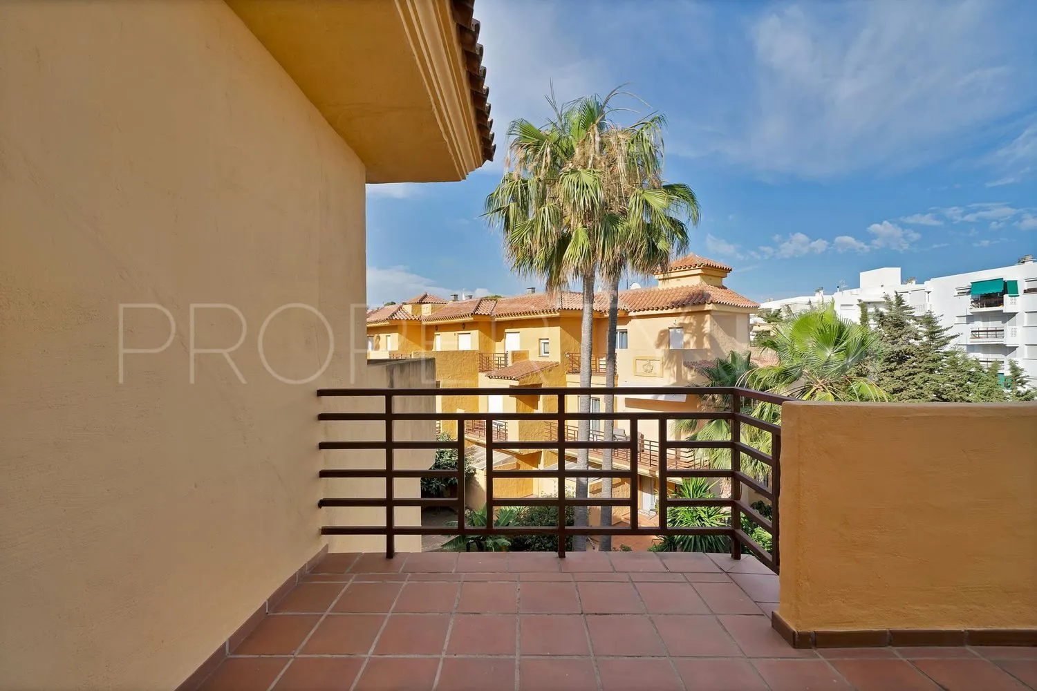 Comprar casa con 4 dormitorios en Sotoserena