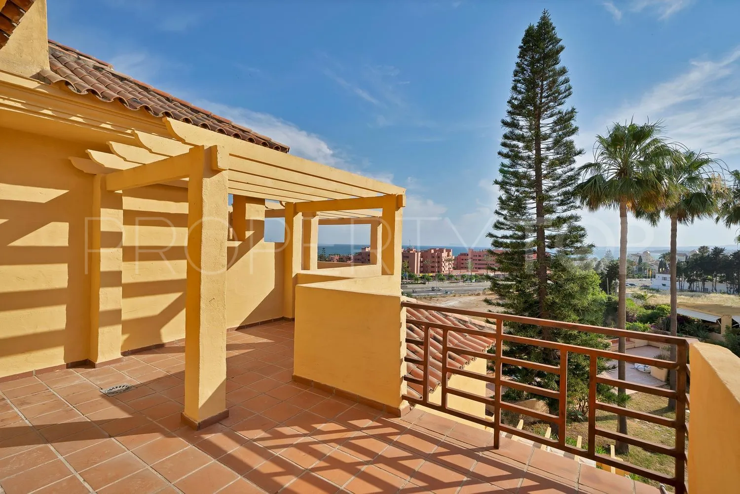 Comprar casa con 4 dormitorios en Sotoserena