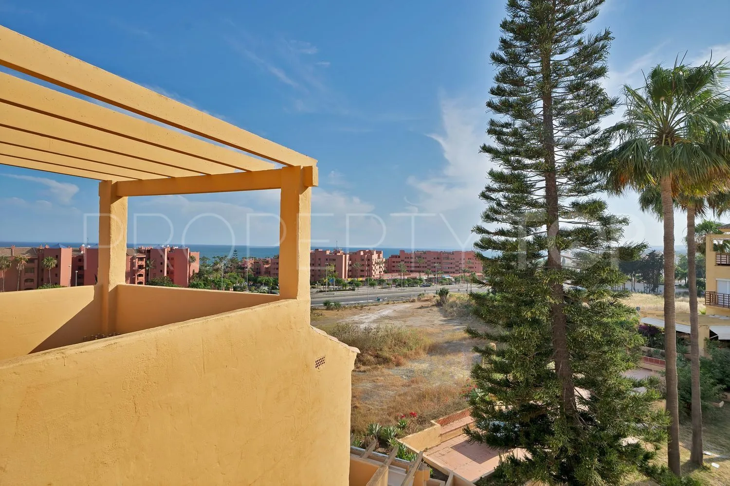 Buy Sotoserena house