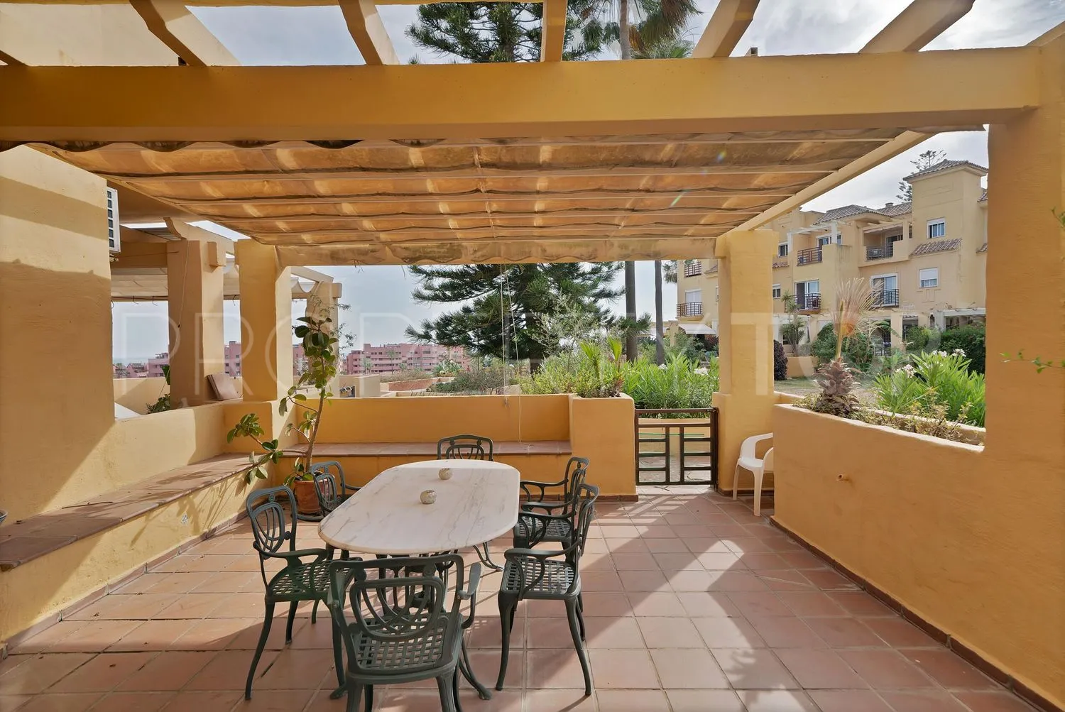Comprar casa con 4 dormitorios en Sotoserena
