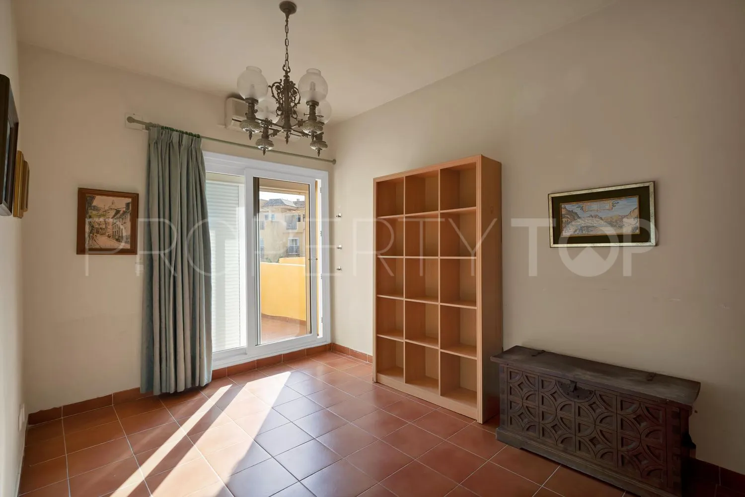 Comprar casa con 4 dormitorios en Sotoserena
