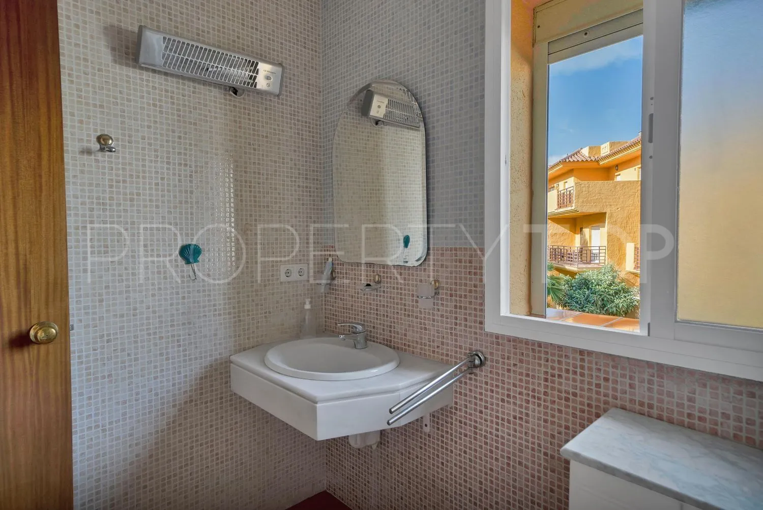Buy Sotoserena house