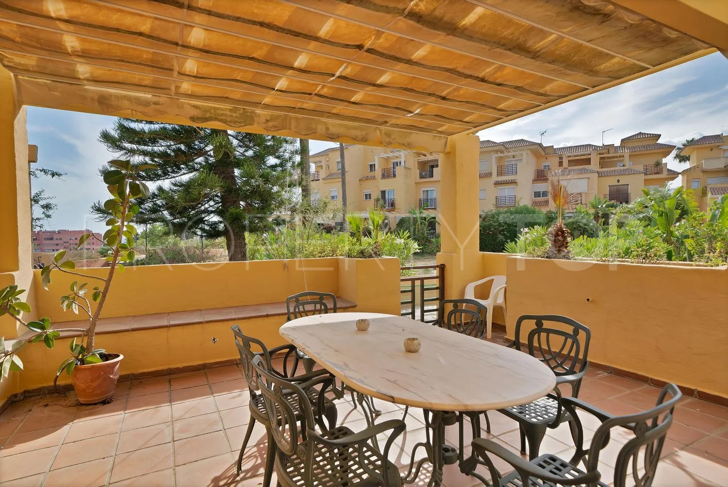 Comprar casa con 4 dormitorios en Sotoserena