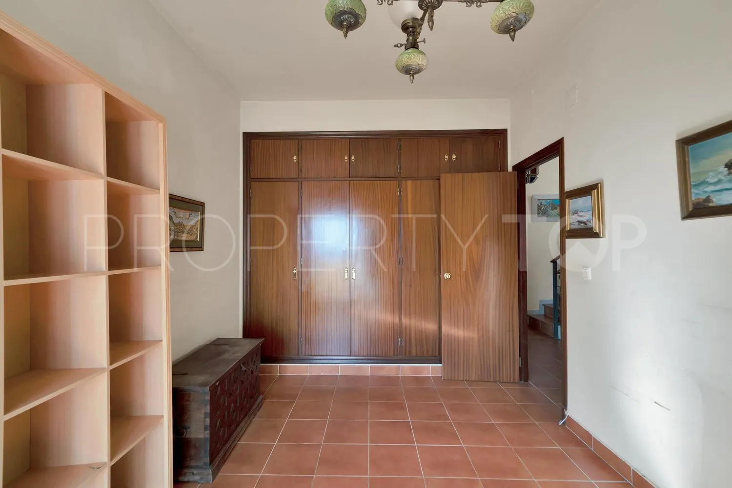 Comprar casa con 4 dormitorios en Sotoserena