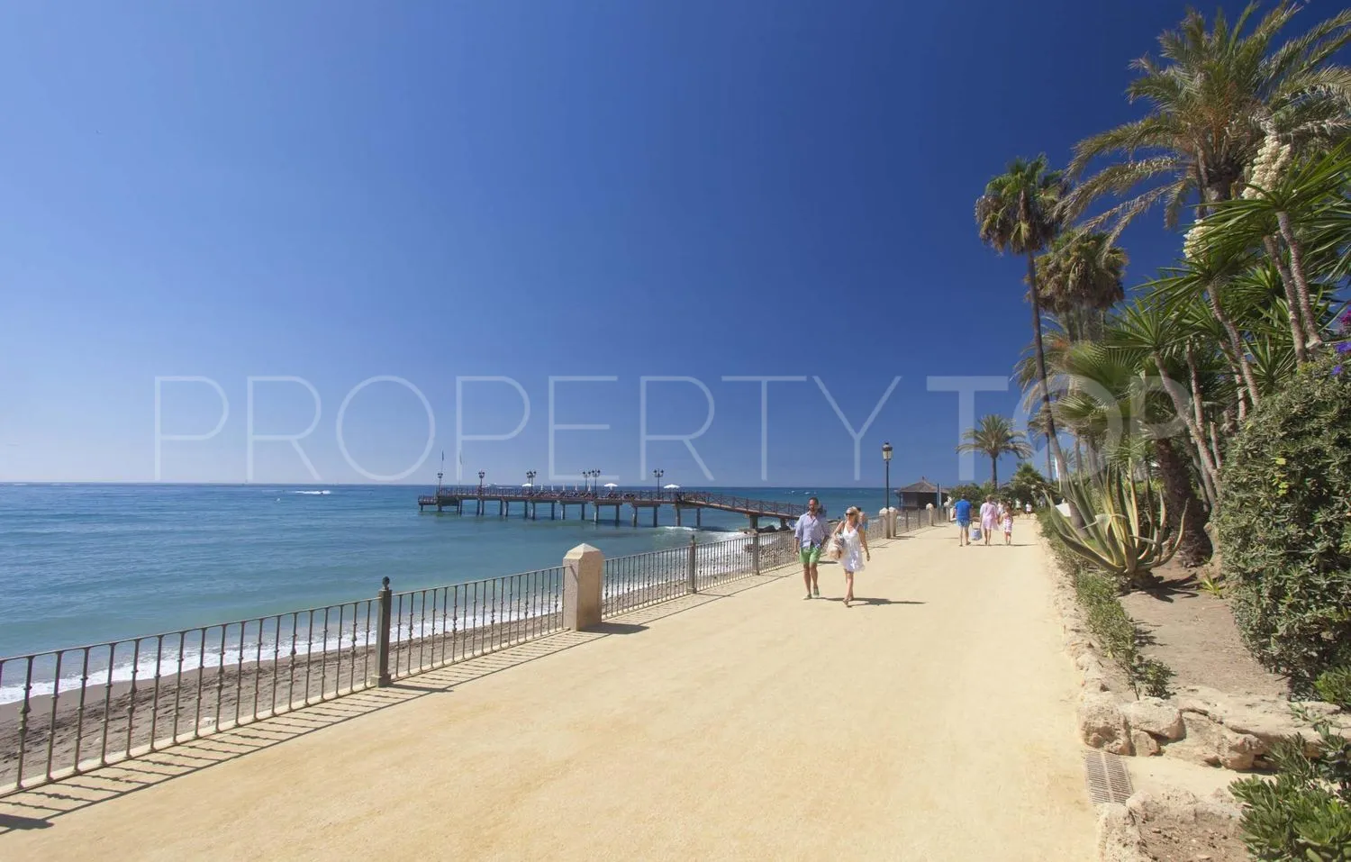 For sale Casco antiguo building