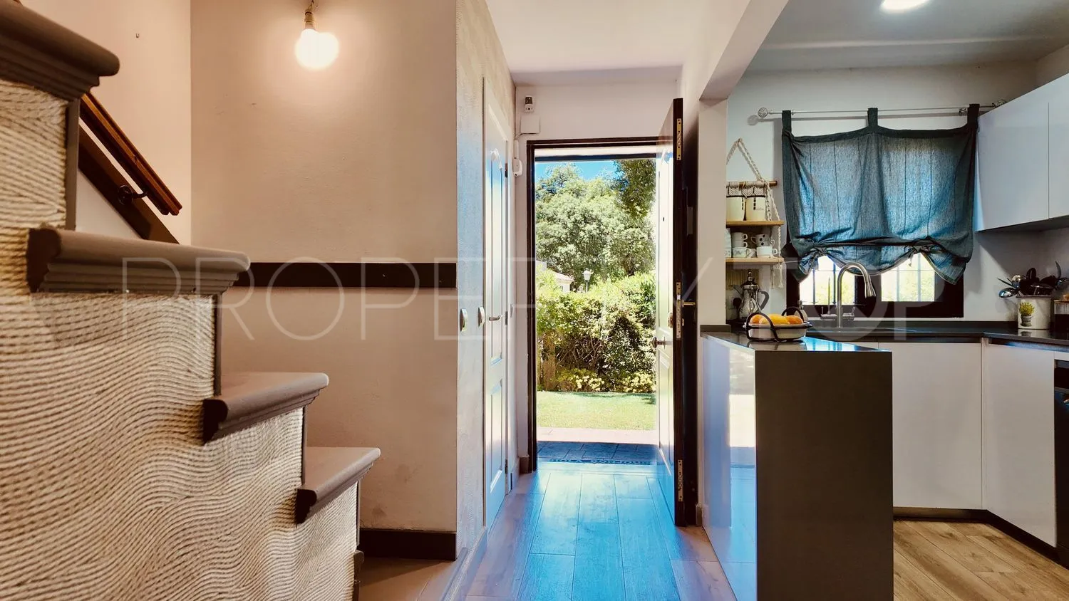 For sale town house in Hacienda Elviria