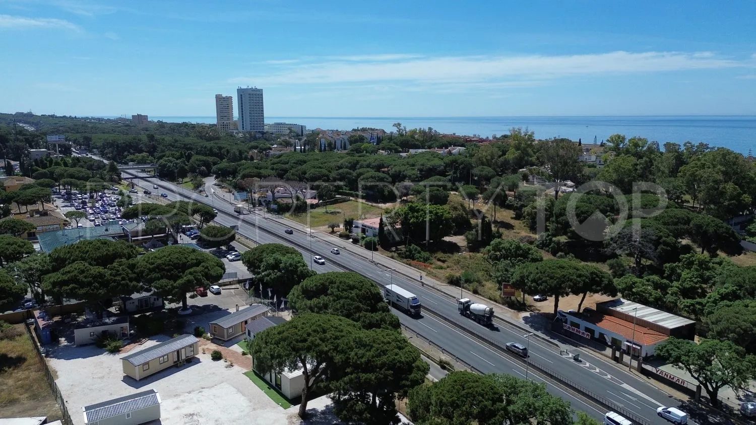 For sale town house in Hacienda Elviria