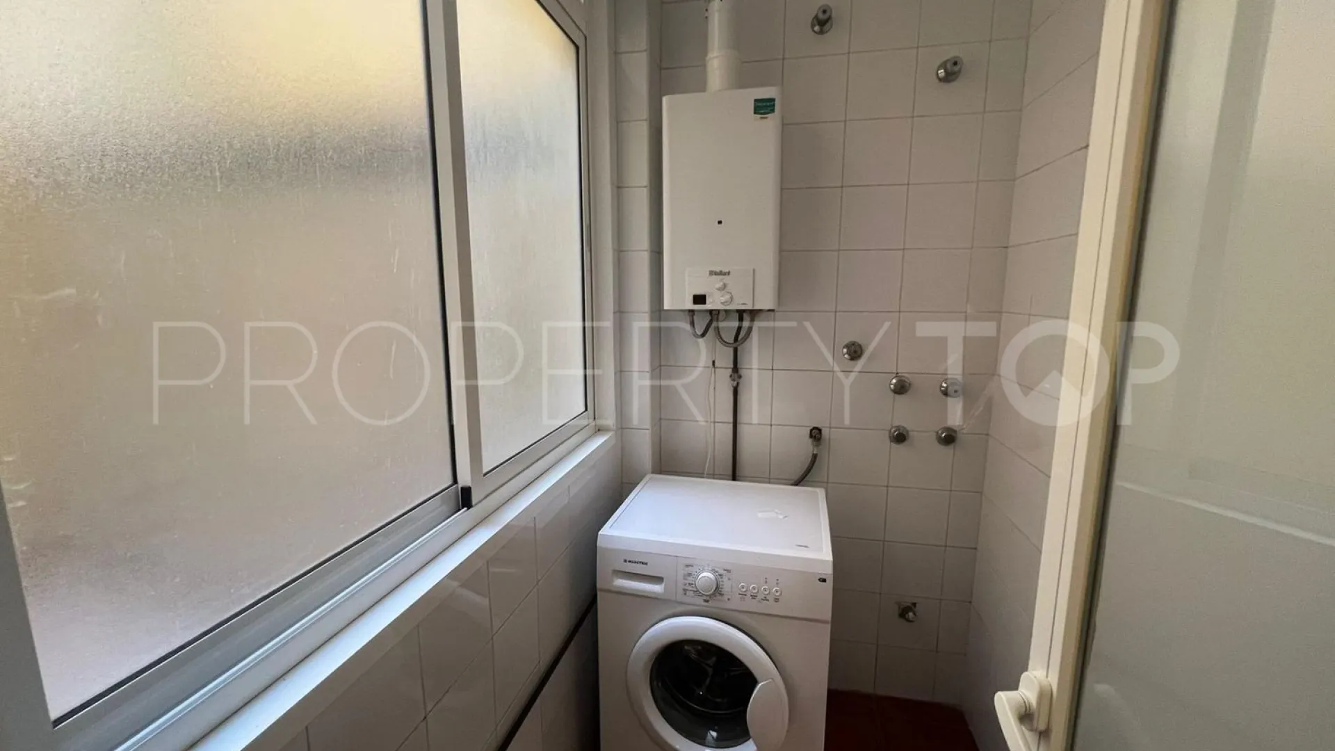 Piso en venta en Las Lagunas con 2 dormitorios