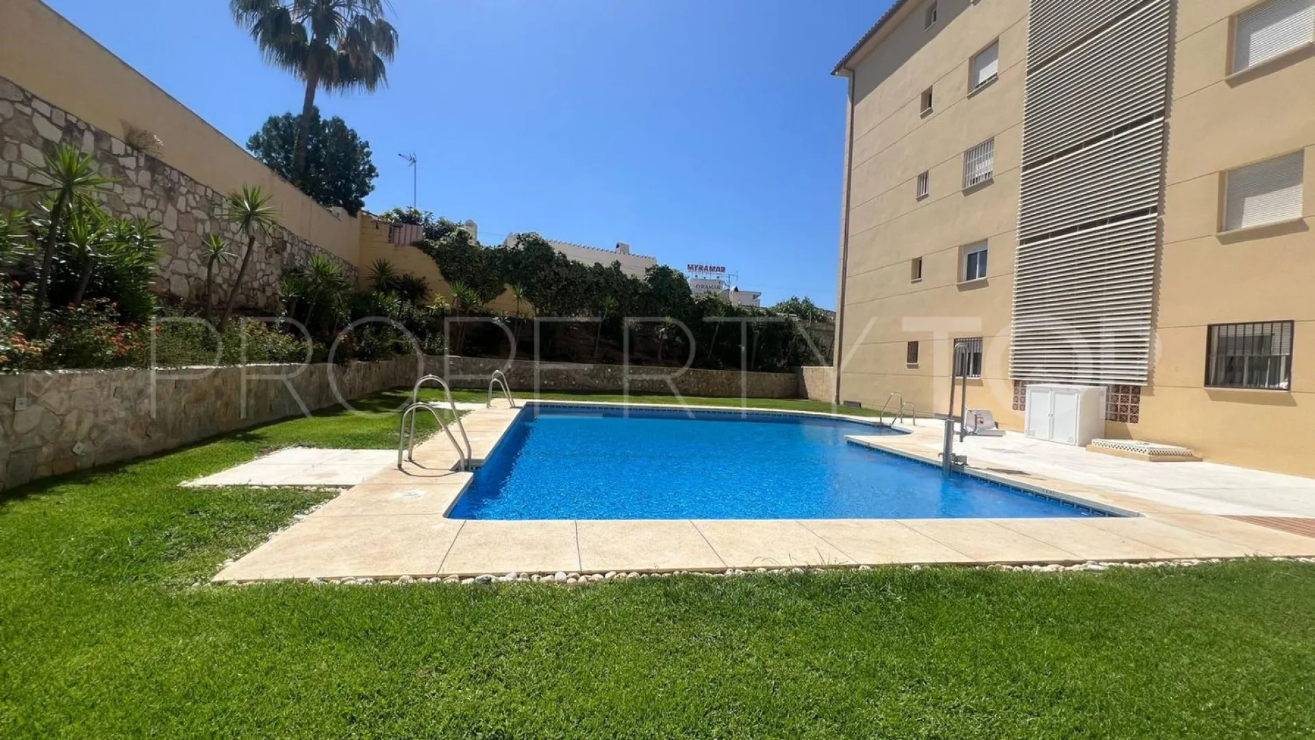 Piso en venta en Las Lagunas con 2 dormitorios
