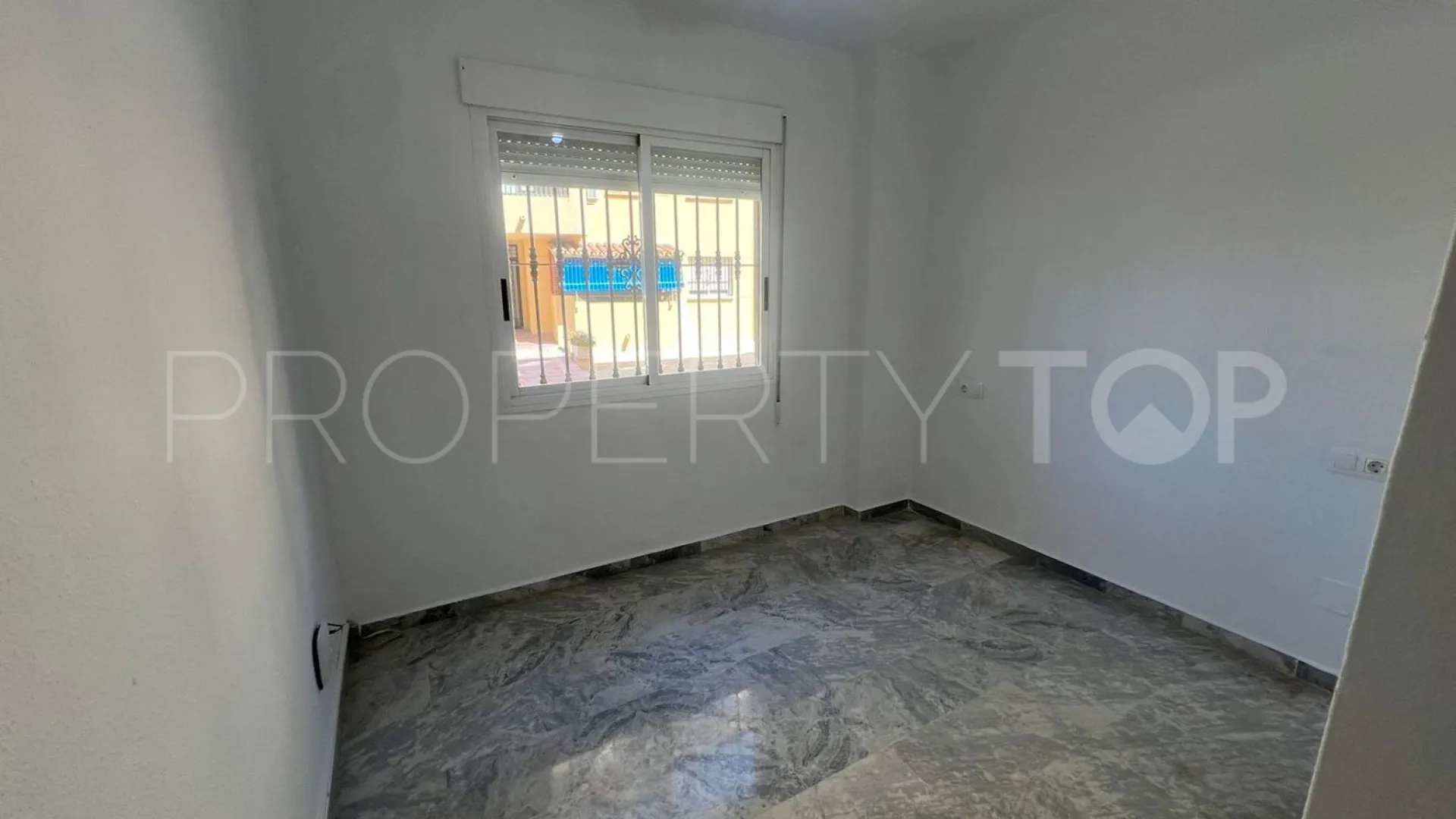 Piso en venta en Las Lagunas con 2 dormitorios