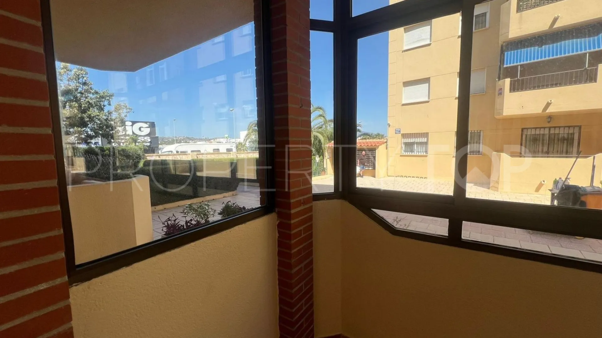 Piso en venta en Las Lagunas con 2 dormitorios