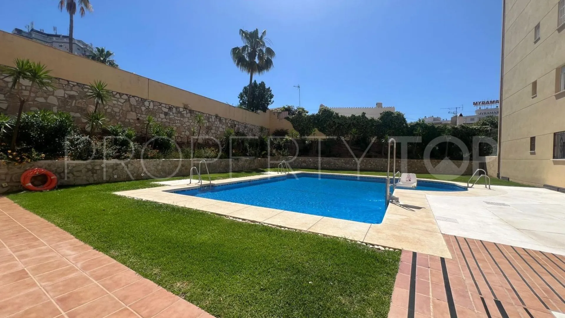 Piso en venta en Las Lagunas con 2 dormitorios