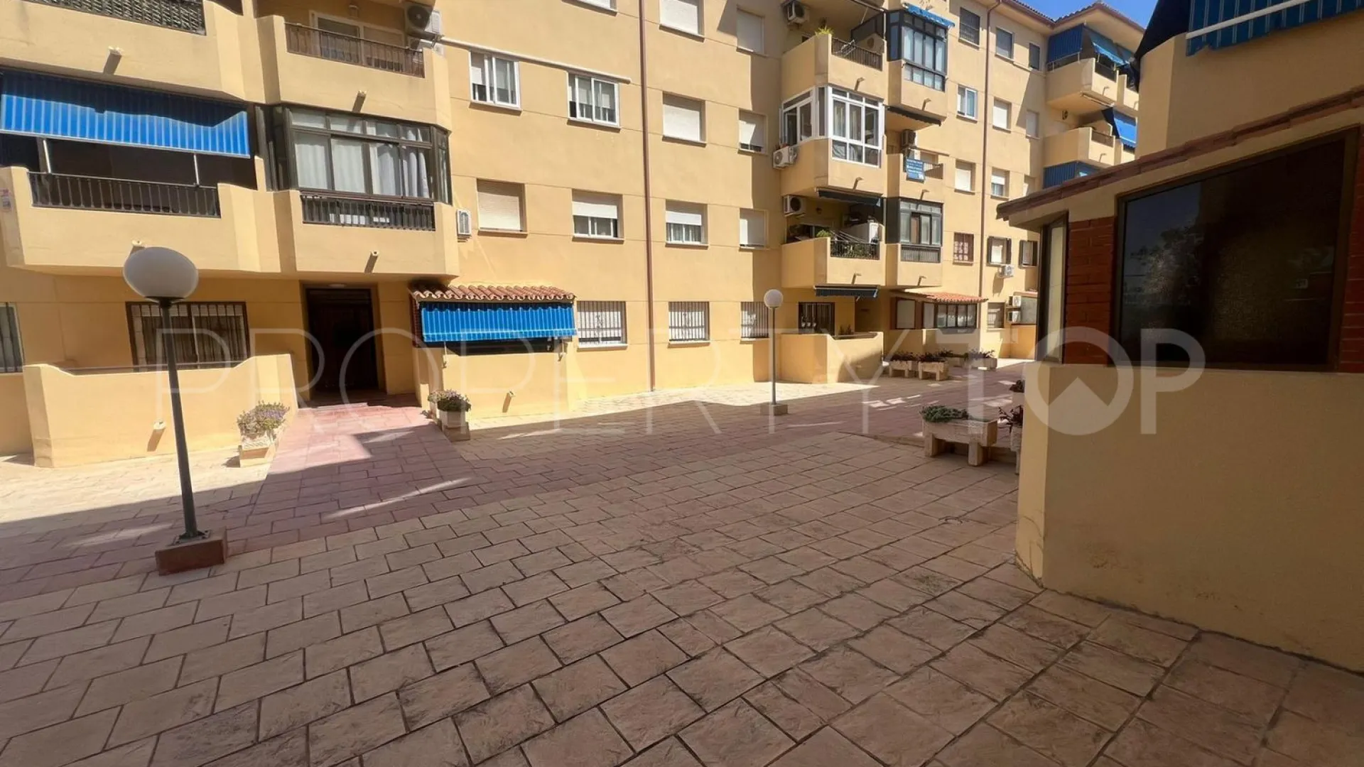 Piso en venta en Las Lagunas con 2 dormitorios