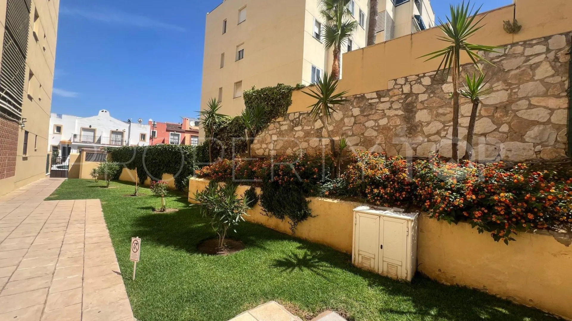 Piso en venta en Las Lagunas con 2 dormitorios