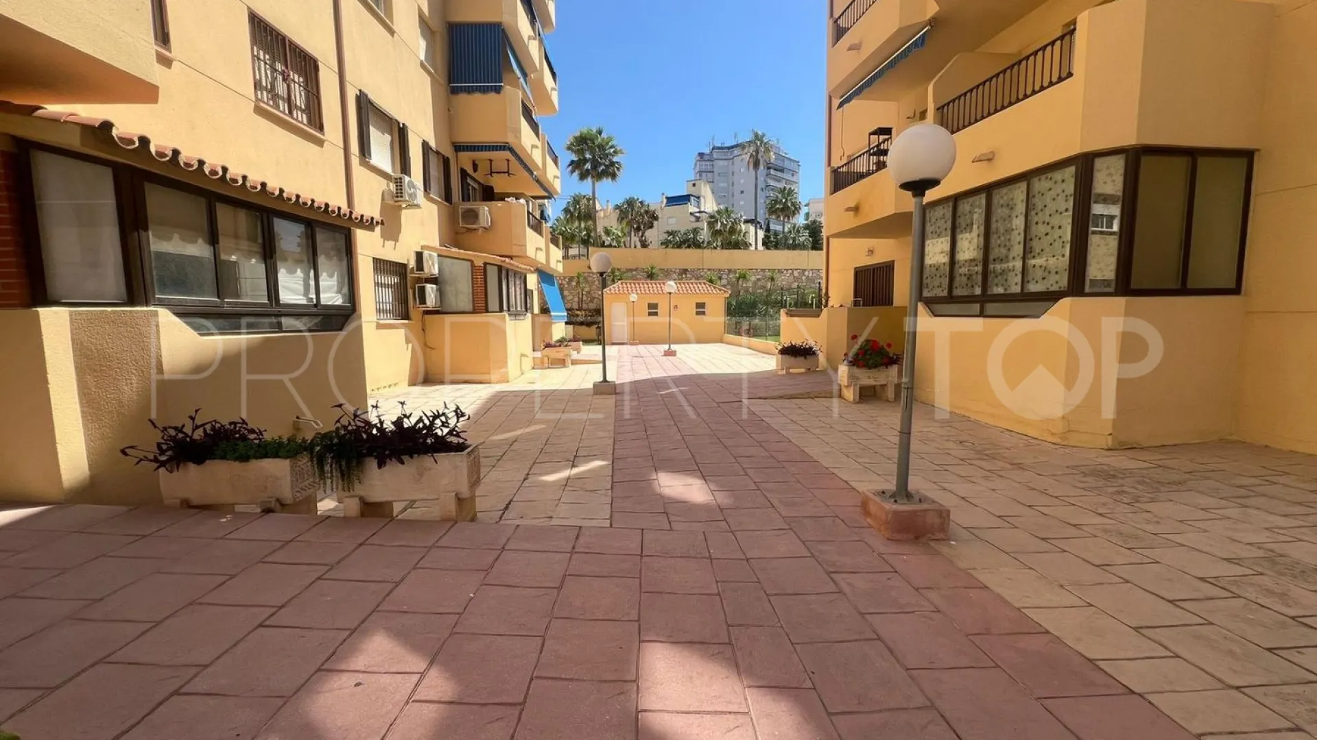 Piso en venta en Las Lagunas con 2 dormitorios