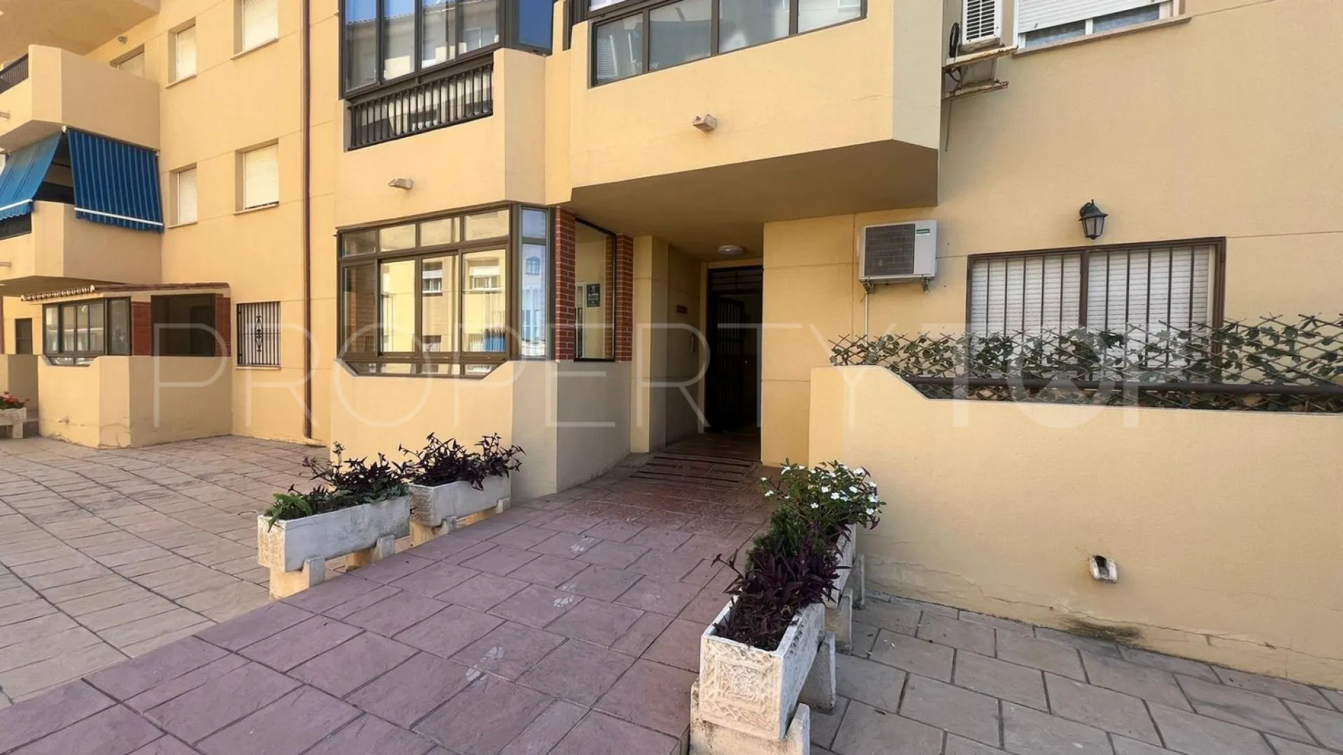 Piso en venta en Las Lagunas con 2 dormitorios