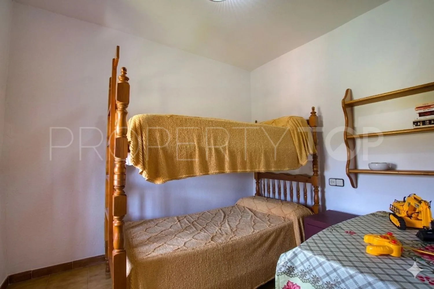 For sale house in Canillas de Aceituno