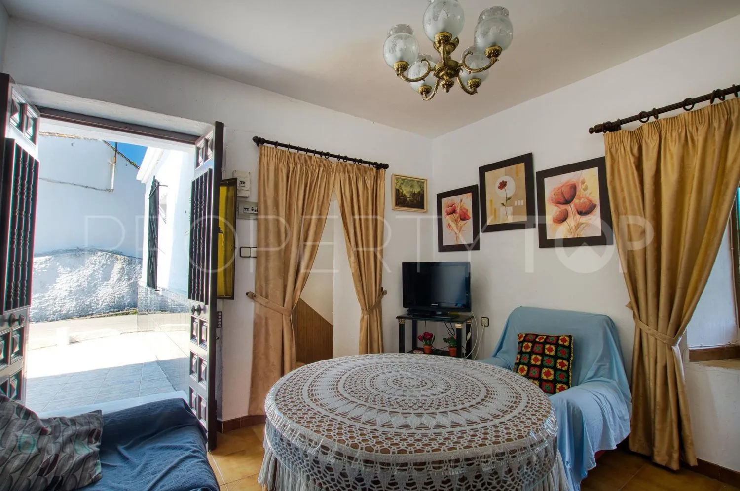 For sale house in Canillas de Aceituno