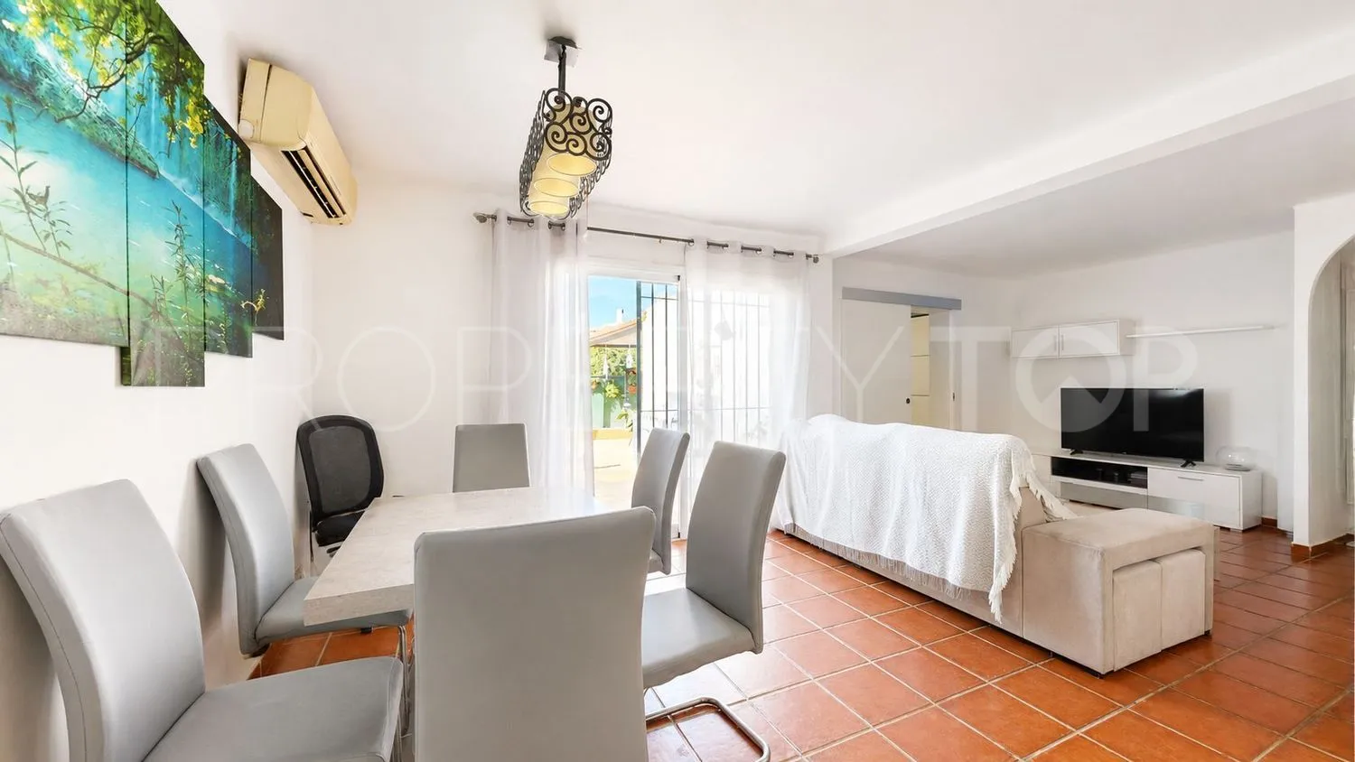 Casa de 3 dormitorios en venta en Nueva Atalaya