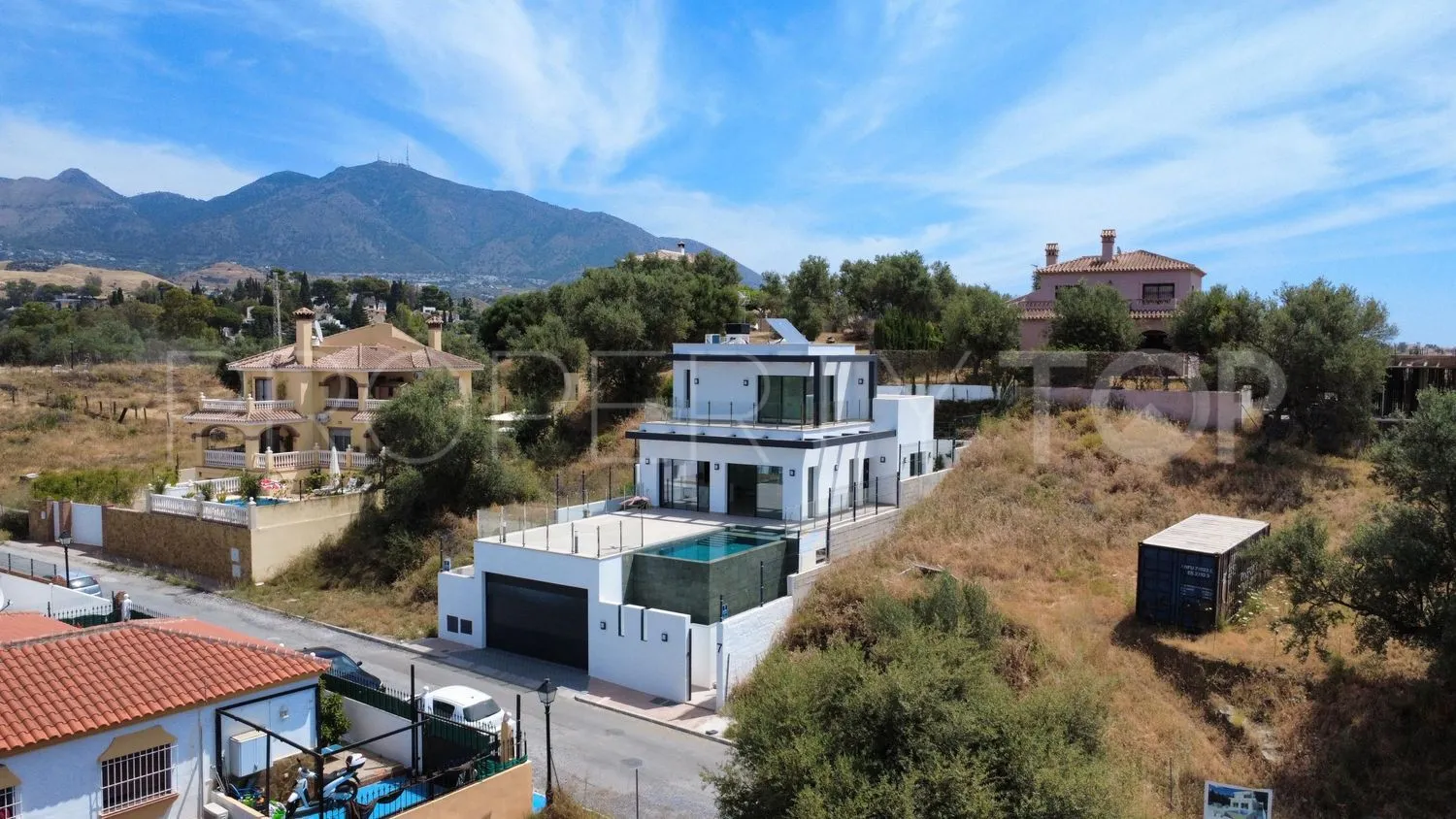 Comprar casa de 3 dormitorios en Campo Mijas