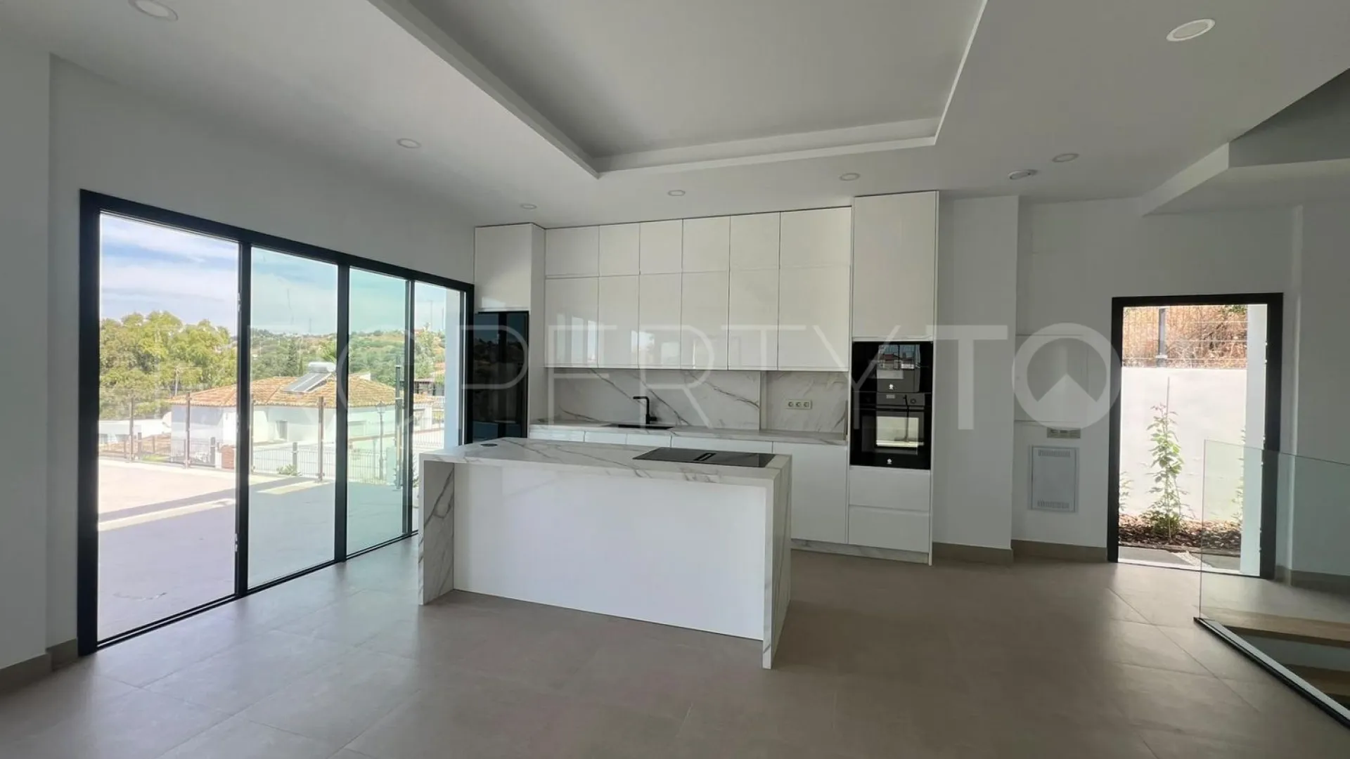 Comprar casa de 3 dormitorios en Campo Mijas
