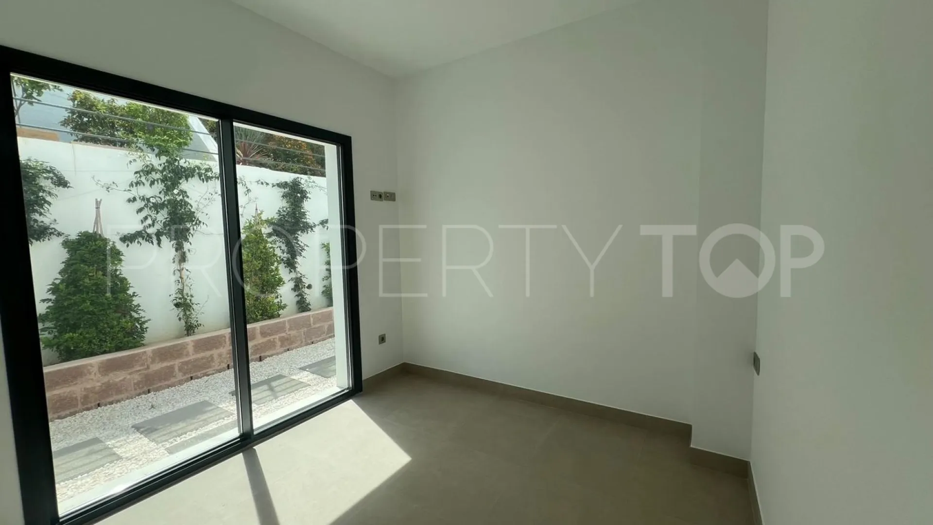 Comprar casa de 3 dormitorios en Campo Mijas