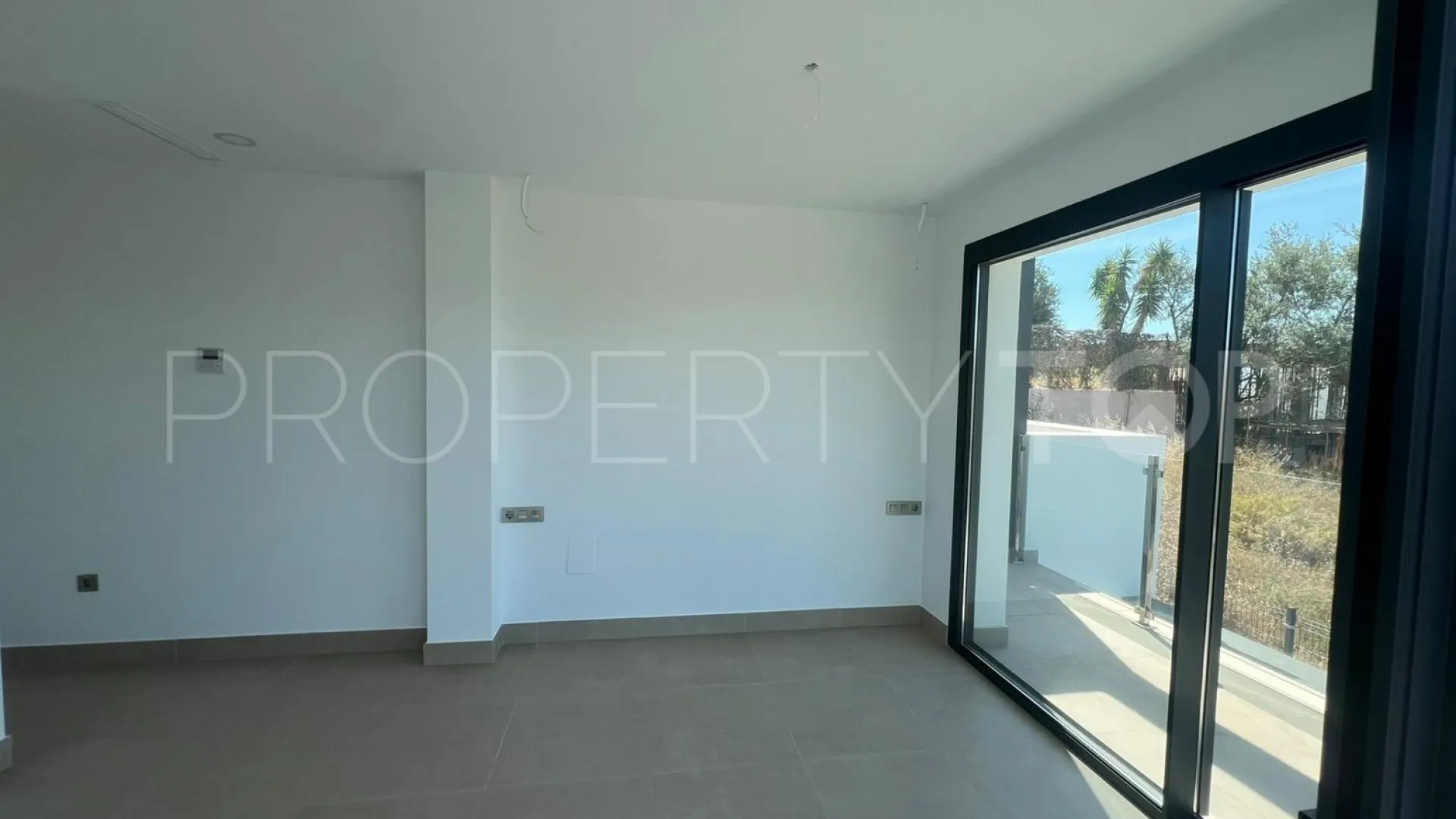 Comprar casa de 3 dormitorios en Campo Mijas