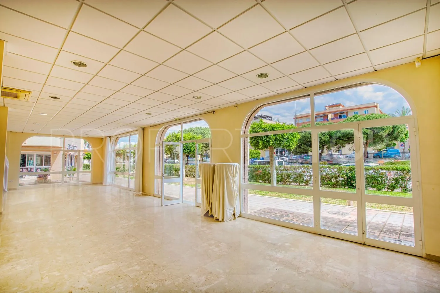 Commercial premises for sale in Centro Internacional