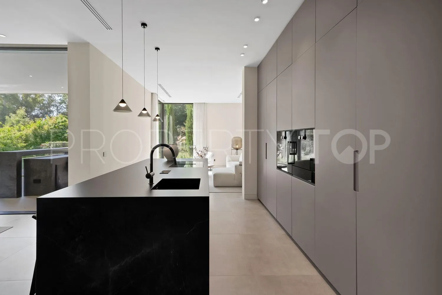 For sale Los Naranjos 6 bedrooms house