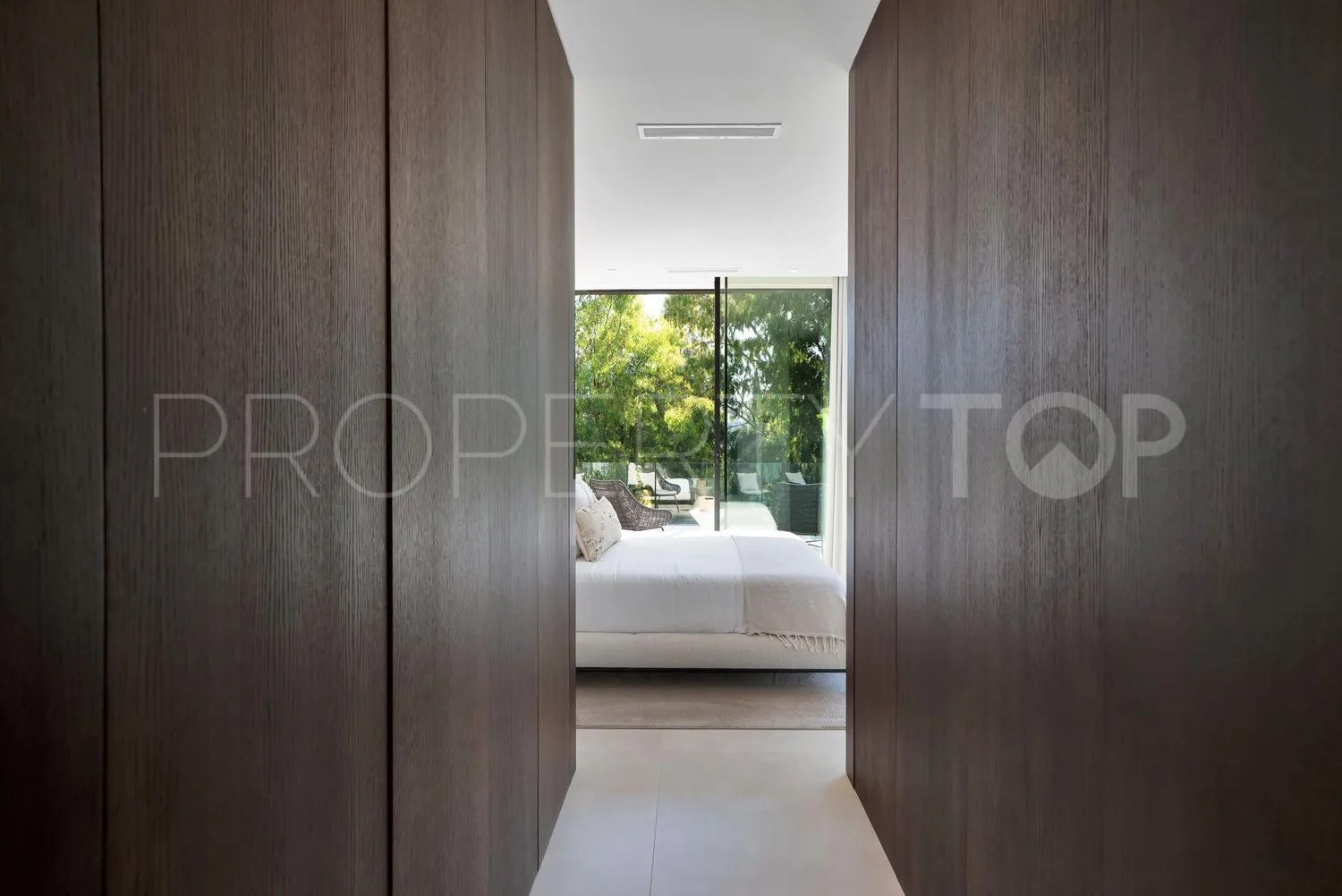 6 bedrooms Los Naranjos house for sale