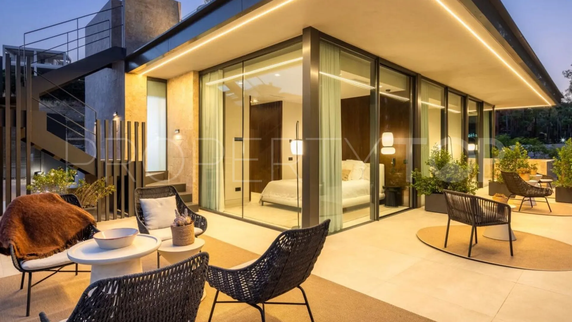 6 bedrooms Los Naranjos house for sale