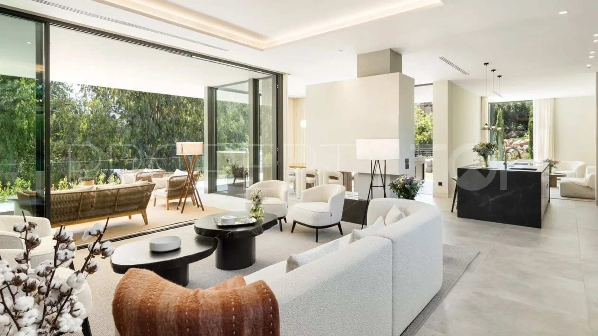 6 bedrooms Los Naranjos house for sale