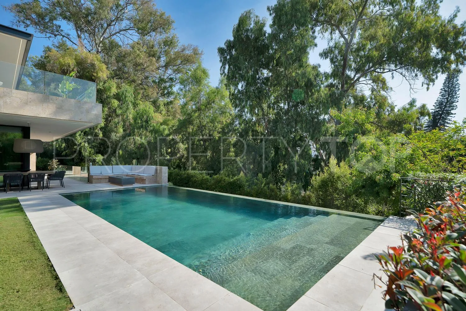 6 bedrooms Los Naranjos house for sale
