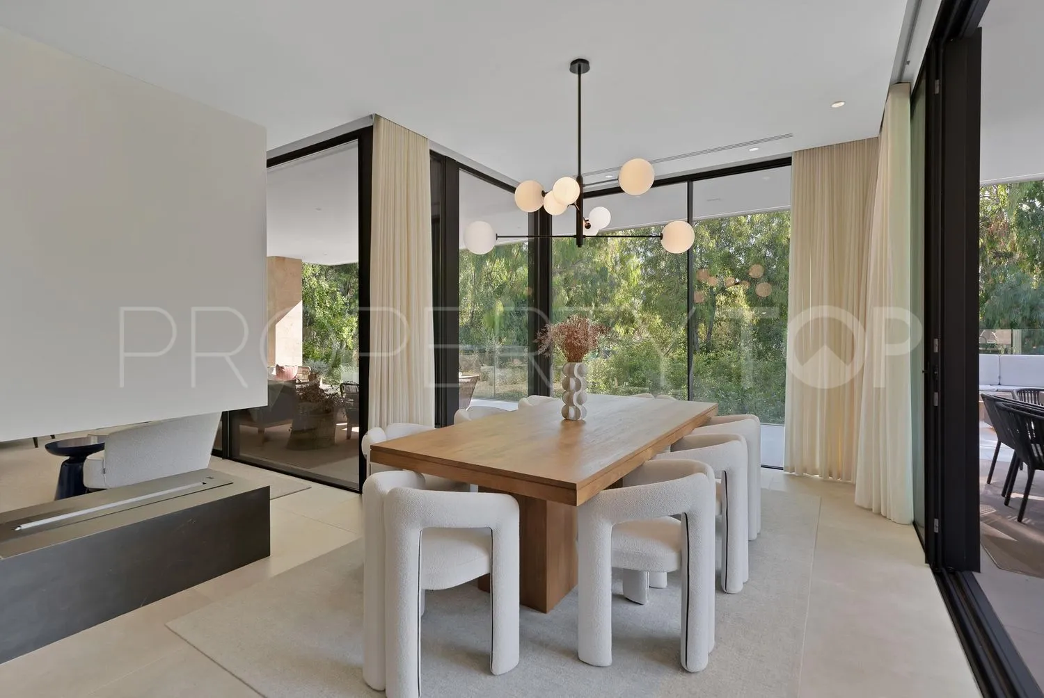 6 bedrooms Los Naranjos house for sale