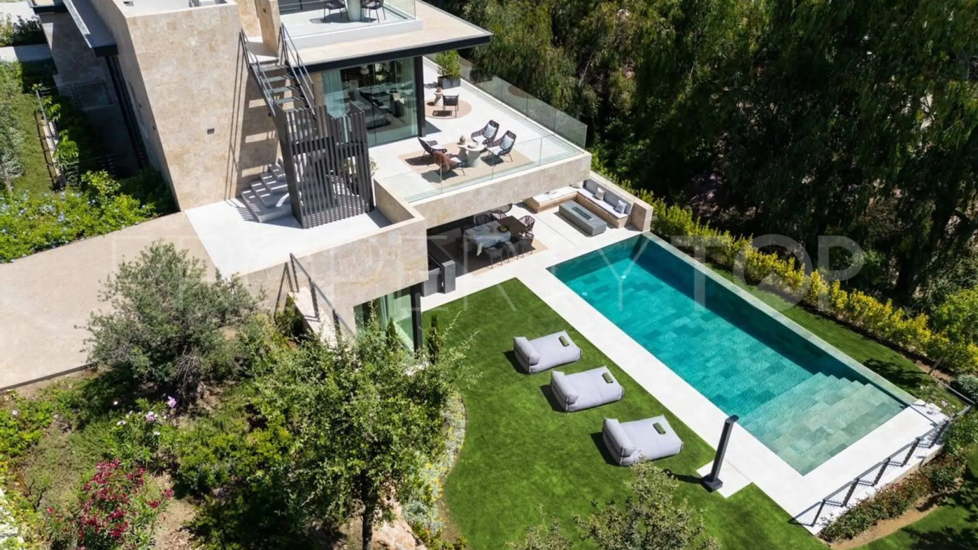 6 bedrooms Los Naranjos house for sale