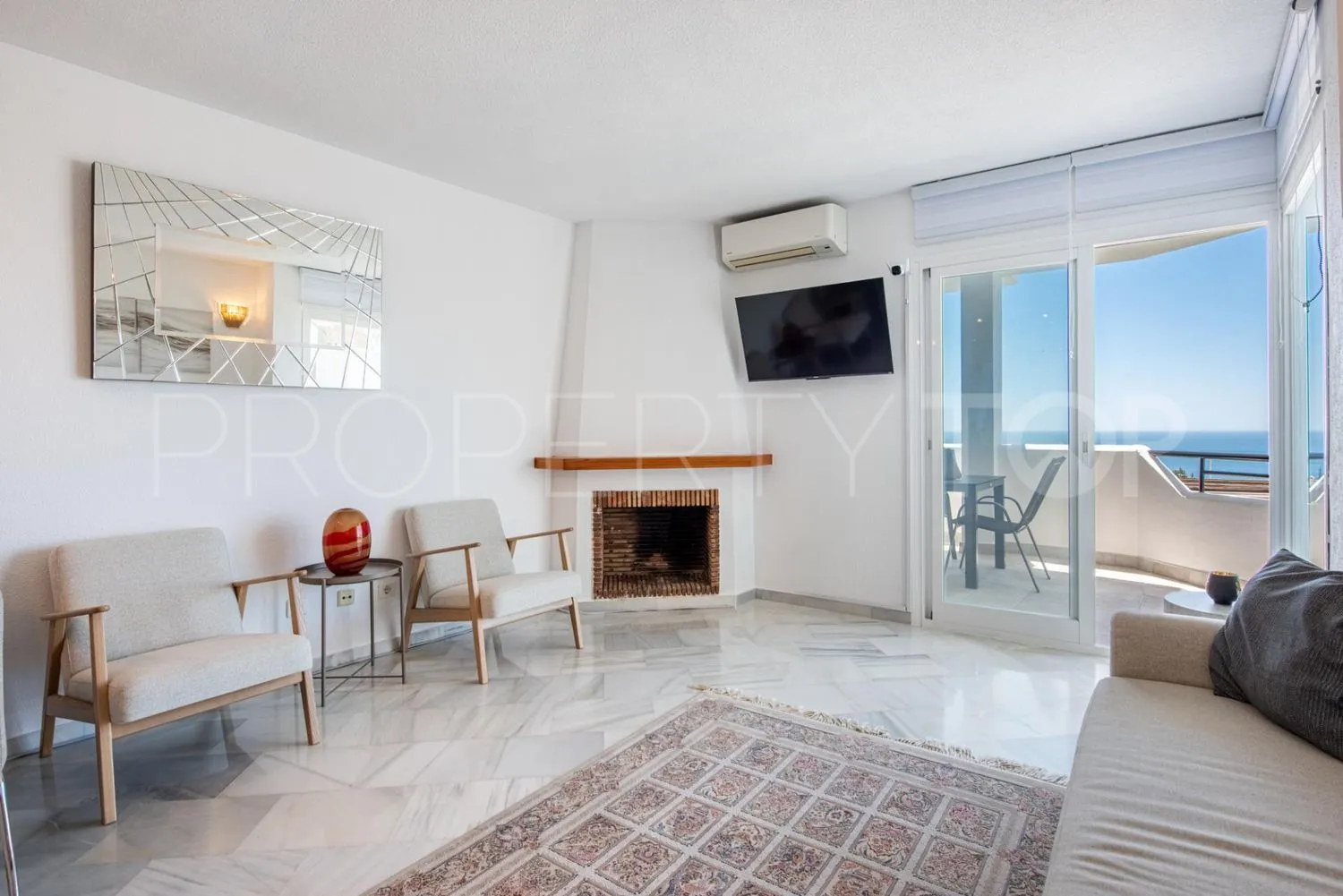 Piso en venta en Sitio de Calahonda de 2 dormitorios
