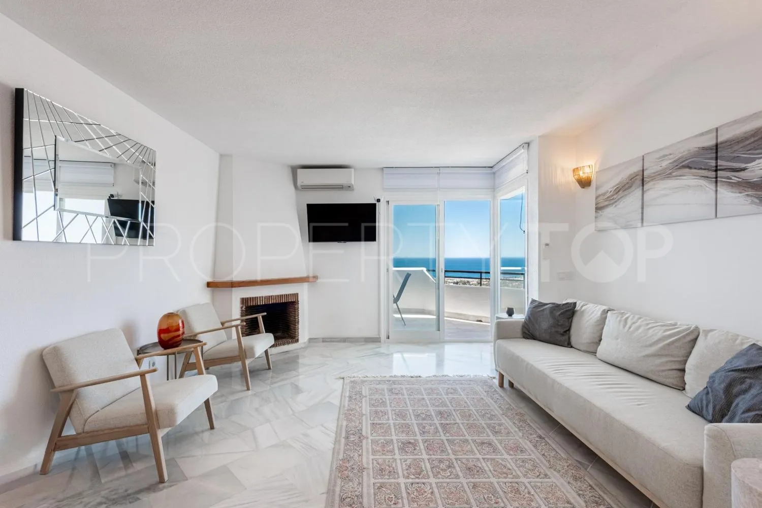 Piso en venta en Sitio de Calahonda de 2 dormitorios