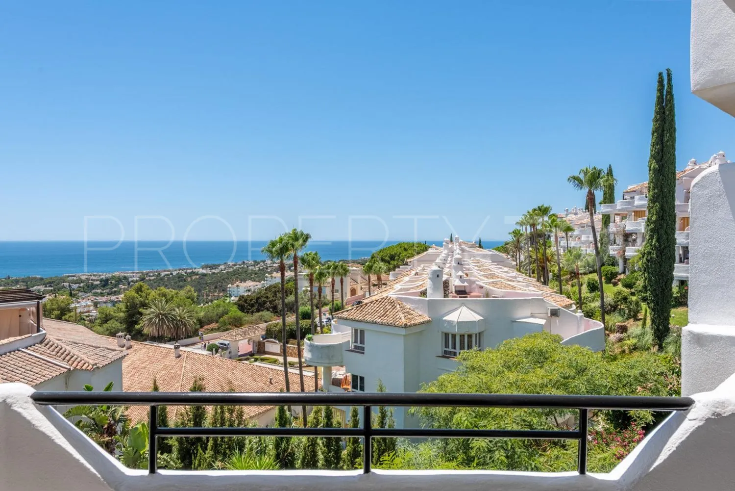 Piso en venta en Sitio de Calahonda de 2 dormitorios