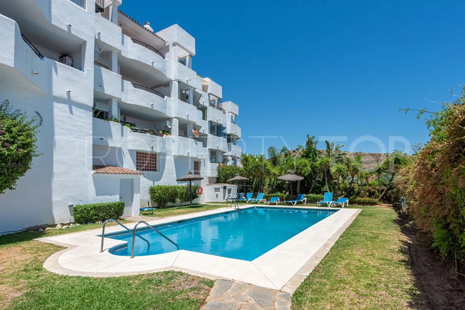 Piso en venta en Sitio de Calahonda de 2 dormitorios