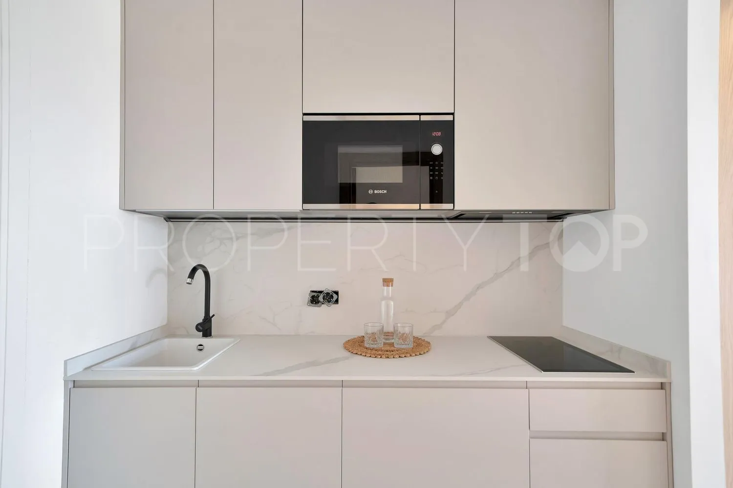 Se vende estudio en Marbesa