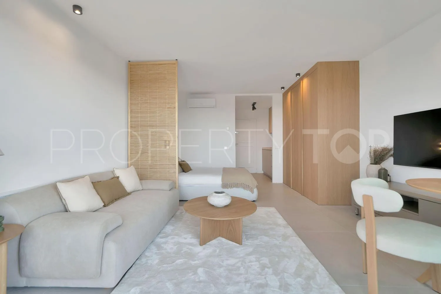 Se vende estudio en Marbesa