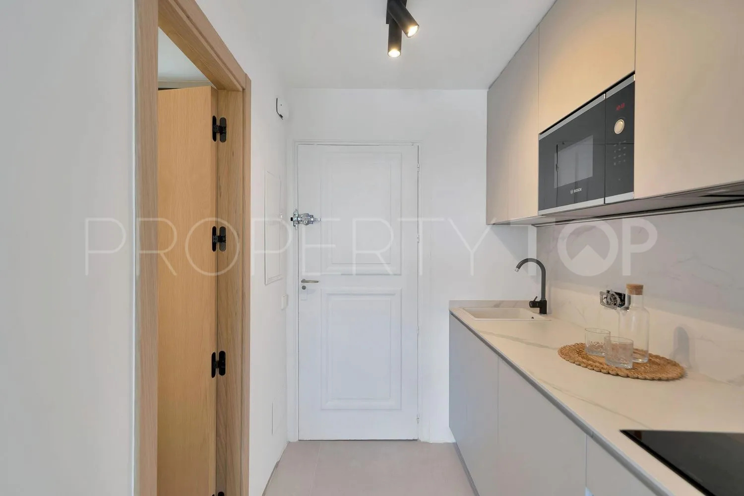 Se vende estudio en Marbesa