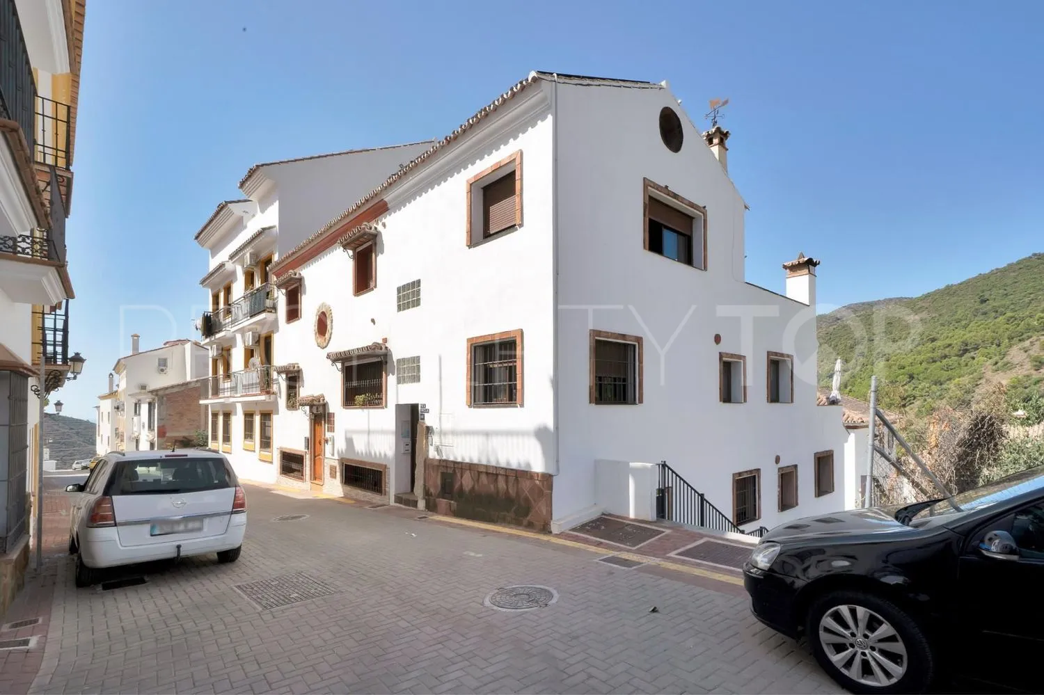Edificio en venta en Ojen
