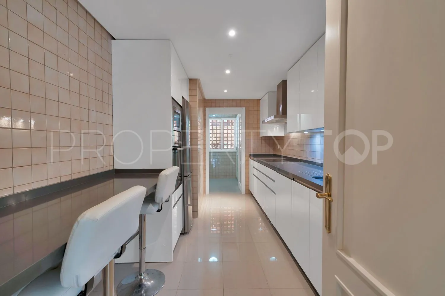 Se vende piso de 3 dormitorios en La Cerquilla
