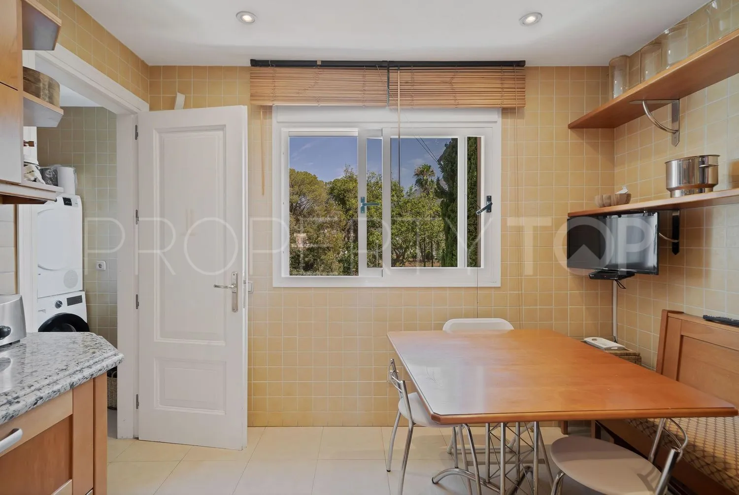 Flat for sale in Nagüeles