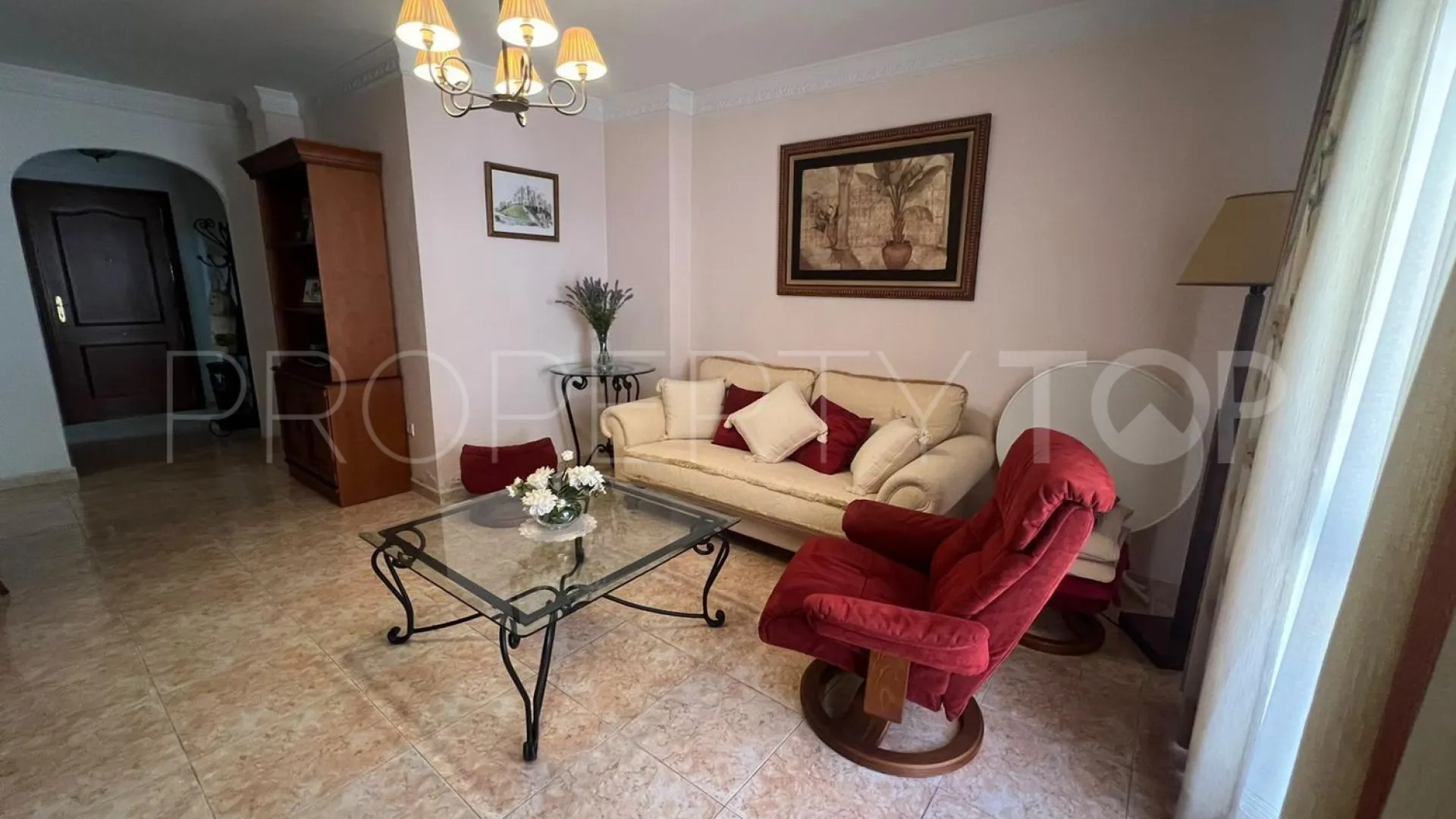 3 bedrooms Las Lagunas flat for sale